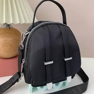 Tas Mini Smooty - Tas Selempang Wanita Slingbag Berbahan Parasut Tebal Premium Full Furing Model Simple Berukuran Mini Tali Lepas Pasang Cocok Untuk Wanita Remaja Dewasa Bisa Dipakai Untuk Jalan Hangout Nongkrong SC318 #SL.255