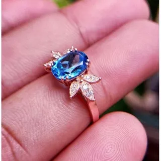 cincin emas wanita 750 dengan batu natural blue topaz dan berlian asli Eropa berkualitas