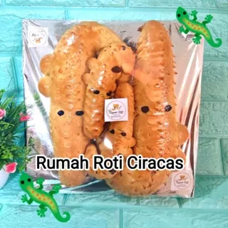 ROTI BUAYA 25CM SEDANG SEPASANG ACARA ADAT PERNIKAHAN CROCODILE BREAD