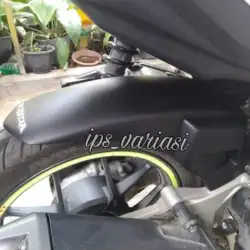 Spakbor Kolong Vario 150 125 Hugger Belakang Airblade Honda Vario 125 150 exclusive