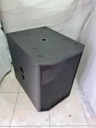 Box Subwoofer 18 Inch Bahan Triplex (Multiplex) Tebal 18mm. Cocok untuk Semua Merk Speaker Component (RCF, JBL, YAMAHA, ACR, Fabolous, ASHLEY, RDW, AUDIO SEVEN, AUDIO ONE, G&G)