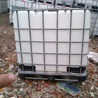 Tangki IBC Tank 1000 Liter Second (Bekas)