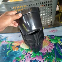 pot plastik hitam ukuran 17 cm
