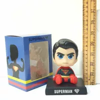 superman figure bobblehead pajangan mobil