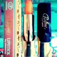 Raffini Lipstick Warna Super Tahan Lama,Anti Air & Melembabkan.