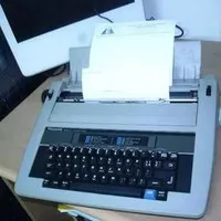 Mesin Ketik PANASONIC KX-R305 -Typewriter/Elektronik Tik Listrik 305