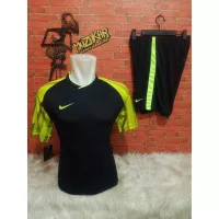 Baju Futsal Setelan Stelan Jersey Bola Nike Hitam Kuning, Bisa Sablon