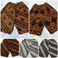 CELANA PENDEK BATIK PRIA WANITA