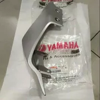 Cover body belakang kanan yamaha R15 VVA V3 original silver