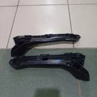 Bracket Breket Bumper Bemper Depan Innova Reborn Original