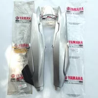 Cover Body Bodi Belakang Kanan kiri Yamaha Vega R New Silver Original