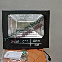 LAMPU SOROT LED TENAGA SURYA 100 WATT SOLAR CELL 100WATT PANEL 100W