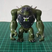 figure ben 10 loose