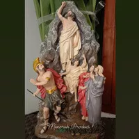 Patung Yesus Bangkit. 30cm