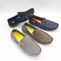 Sepatu Pria Crocs Tideline Sport Canvas / Sepatu Crocs / Sepatu Croc
