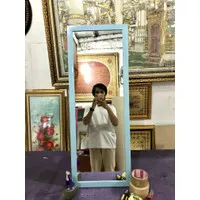 Cermin/Kaca Dinding Minimalis Setengah Badan Ukuran 35x97cm