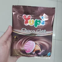 Yupi Choco Glee with chocolate paste