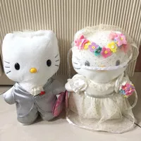 Boneka hello kitty wedding couple