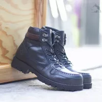 Sepatu Boots Safety Pria Kickers Predator Resleting Kerja