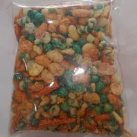 kacang mix