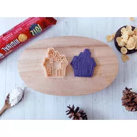 Haunted House Cookie Cutter (Haloween Edition)