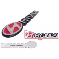 Emblem Logo Mobil Tulisan Hyundai with logo Bahan Stenles