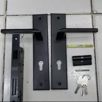 handle pintu rumah set black komplit kunci besar kotak hitam belocca