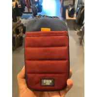 Tas Eiger SCAWBY VERTICAL PHONE CASE Sarung Hp 91000 6919 Navy ORI