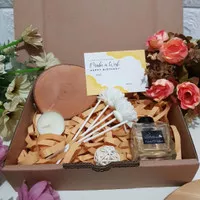 Hampers Reed Diffuser/ kado ulang tahun /gift set/ hadiah natal