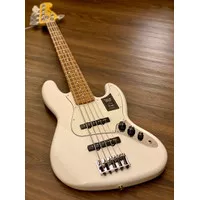 Fender Player Series Jazz Bass V - Polar White with Pau Ferro Fingerbo
