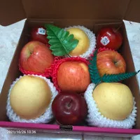 IBAZA MIX fruitsBOX 303 - HAMPERS BUAH Apel Fuji + Apel Wton + Pear
