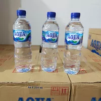 AQUA air mineral isi 600ml / botol