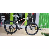 MTB 27.5 Thrill Vanquish 1.0 BA 2021 putih