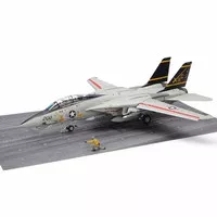 Tamiya 61122 1/48 Grumman F-14A Tomcat (Late Model) Carrier Launch Set