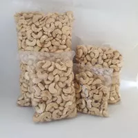 kacang mede 1kg