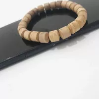 gelang kayu lemo atau kayu ular