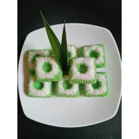 Kue Putu Ayu / Jajanan Pasar / Lembut / Home Made