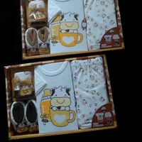 Kado Bayi Baju Bayi Kado Lahiran Baby Gift Set Parcel Bayi Kado Hamper