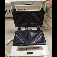 SANDWICH TOASTER / PEMANGGANG ROTI MASPION MT 202 D