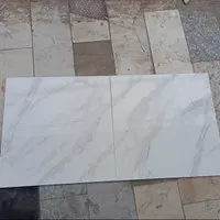 Granit 60x60 Motif Putih Carara Kilap Alexa White Arna Tile