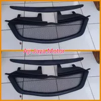 grill Avanza type G 2007-2011 model rasing warna hitam doff