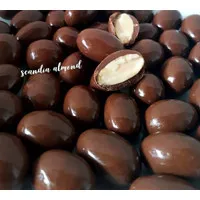 Coklat Scandia Almond / Coklat Delfi / Silverqueen / Coklat Kiloan