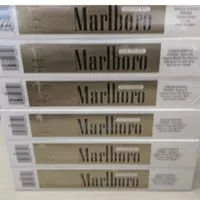 Rokok Marlboro Gold Lights Putih USA