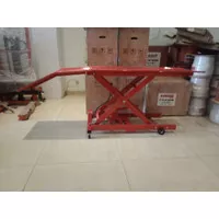 Motor Cycle Lift / Bike Lift / alat service motor