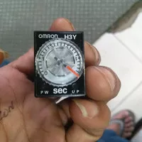 OMRON H3Y-2-B 5S 5 DETIK 220V