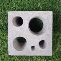 Roster minimalis/Roster beton/Motif tapak kucing Abu Abu