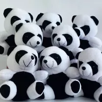 Boneka panda mini imut