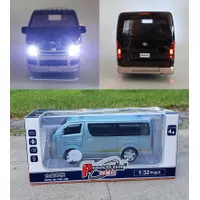 Skala 1:32 Toyota Hiace Miniatur Diecast Mobil Die Cast Mainan Diorama
