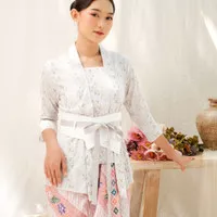 Kebaya Kutubaru Clarris Lengan 7/8 Meradelima Katun Jepang Abu abu