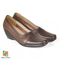 SEPATU WEDGES FORMAL WANITA | Sepatu Kulit - Java Seven JUP 119 Coklat